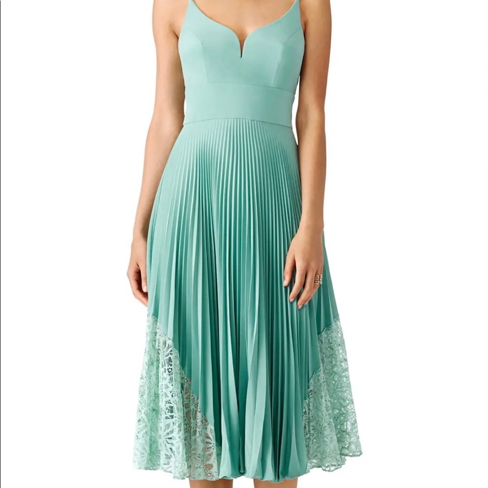 NWOT Nicole Miller Mint Pleated Dress